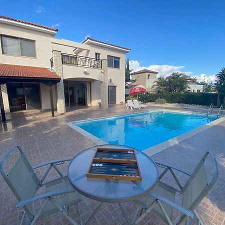 Villa Ariadni 피조우리 외부 사진